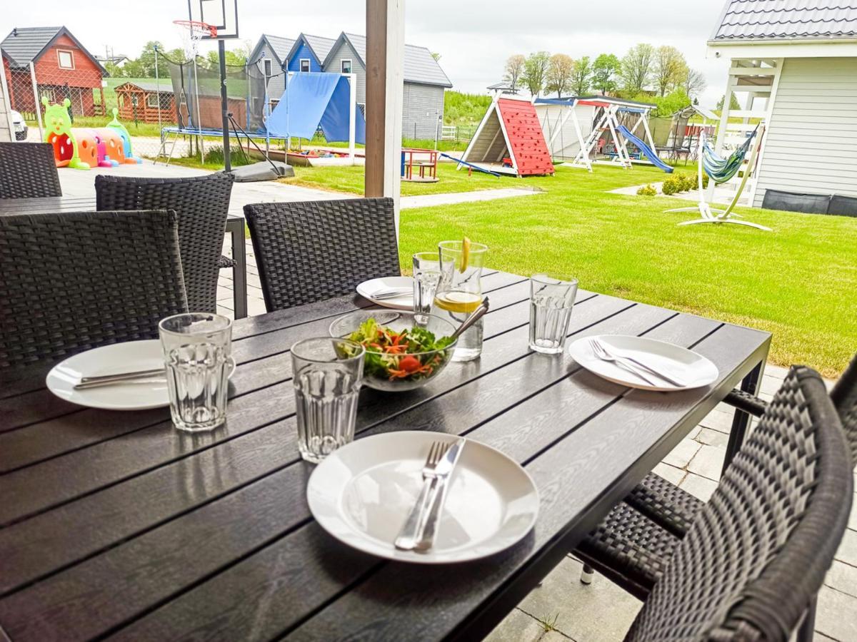 Holiday House Sarbinowo Buitenkant foto