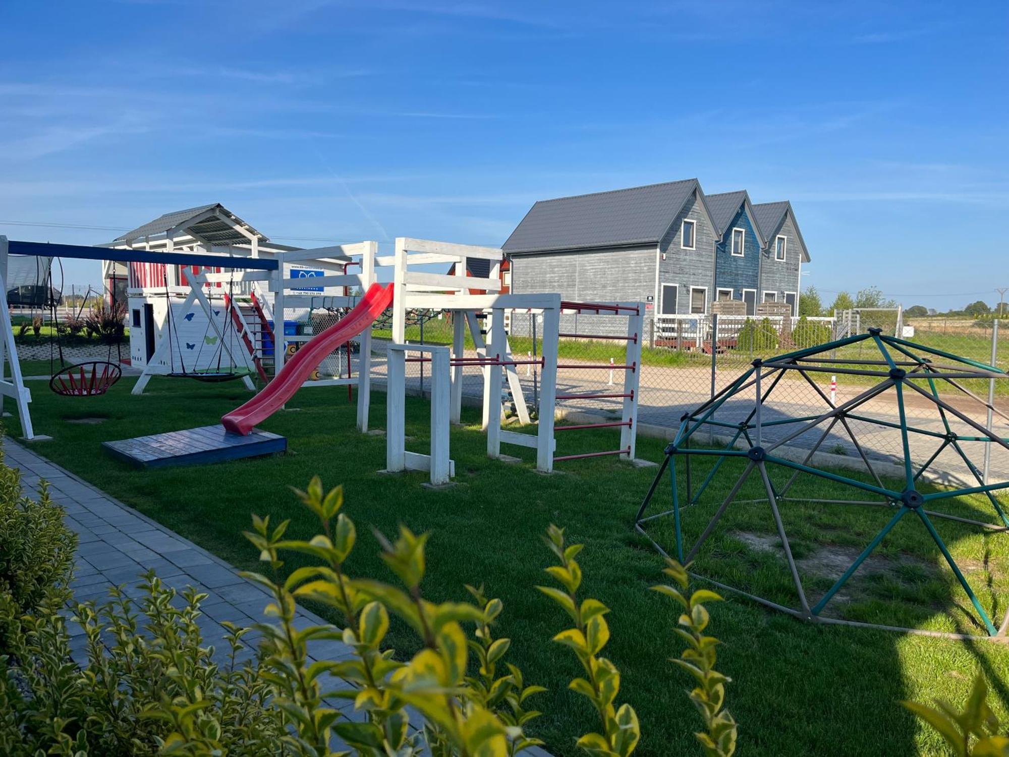 Holiday House Sarbinowo Buitenkant foto
